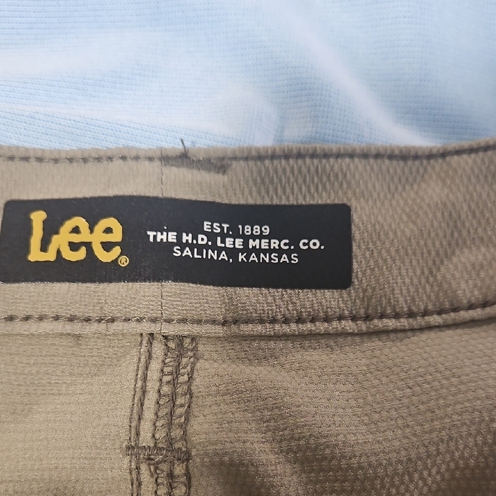 .Lee Tan Cargo Shorts Classic Cotton Size 54 - Picture 6 of 8